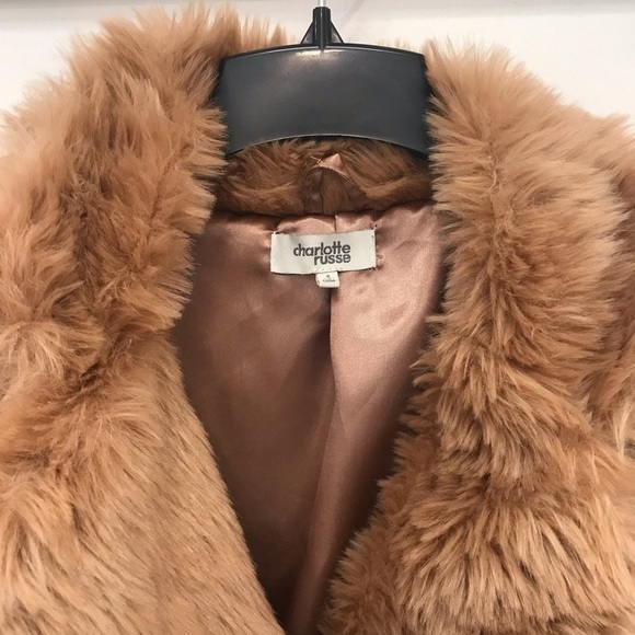 Fabulous Charlotte Russe Faux Fur Coat - Picture 7 of 7